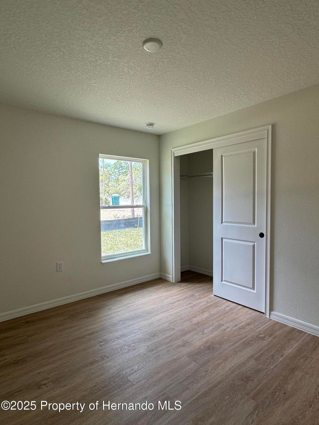 13050 Tinamou Ave, House other with 4 bedrooms, 2 bathrooms and null parking in WEEKI WACHEE FL | Image 7