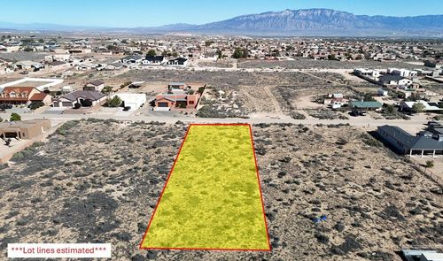 641 1st Street Ne, Rio Rancho, NM, 87124 | Card Image