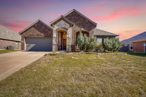 2209 Caroline Dr, Weatherford, TX, 76087-4267 | Card Image