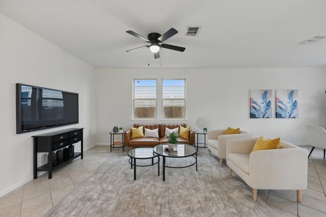 300 Wapiti Rd, House other with 3 bedrooms, 3 bathrooms and 4 parking in Buda TX | Image 4