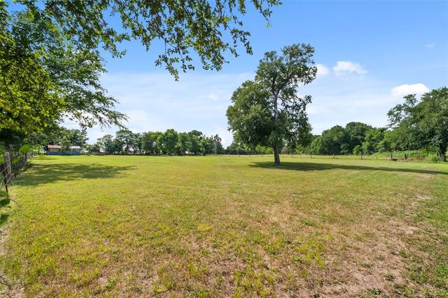 6448 Fm 2 Rd, House other with 1 bedrooms, 2 bathrooms and 1 parking in Navasota TX | Image 25