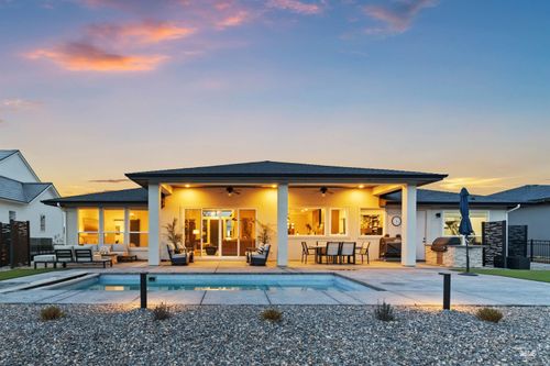 1873 W Oakhampton Dr, Eagle, ID, 83616-7271 | Card Image