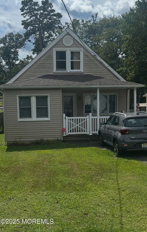 116 Anthony Ave, Toms River, NJ, 08753-7175 | Card Image