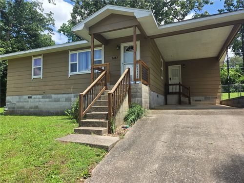 1417 Oakhill Dr, Cassville, MO, 65625-1031 | Card Image