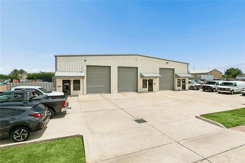 b-50 W 23rd St, Kenner, LA, 70062-4811 | Card Image