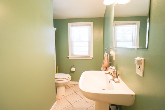 278 Goodwin St, House other with 3 bedrooms, 2 bathrooms and 3 parking in East Hartford CT | Image 20