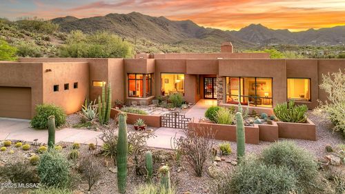 5254 W Saguaro Cliffs Dr, Tucson, AZ, 85745-8849 | Card Image