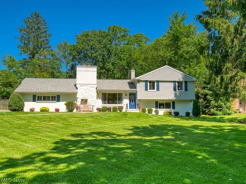 10511 Fitzwater Rd, Brecksville, OH, 44141-1109 | Card Image