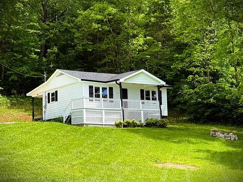 210 Bluebird Dr, Livingston, TN, 38570-4116 | Card Image
