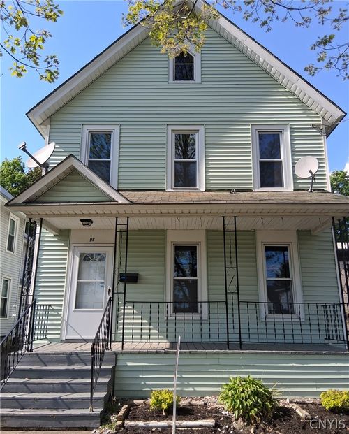 98 E Court St, Cortland, NY, 13045-2706 | Card Image