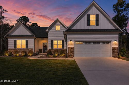30220 W Lake Dr, Wagram, NC, 28396-9081 | Card Image