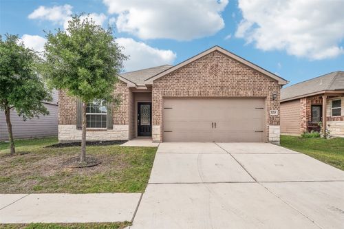 320 Freedom Park Ave, Liberty Hill, TX, 78642-2097 | Card Image