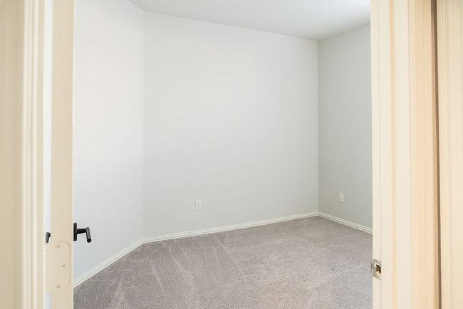 6703 Crown Point Ct, House other with 3 bedrooms, 2 bathrooms and 2 parking in Midland TX | Image 15