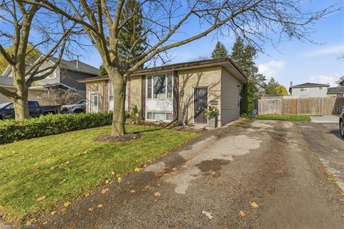 1123 Pearson Dr, Woodstock, ON, N4S8J4 | Card Image