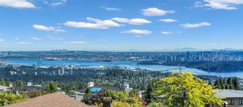1418 Bramwell Rd, West Vancouver, BC, V7S2N9 | Card Image