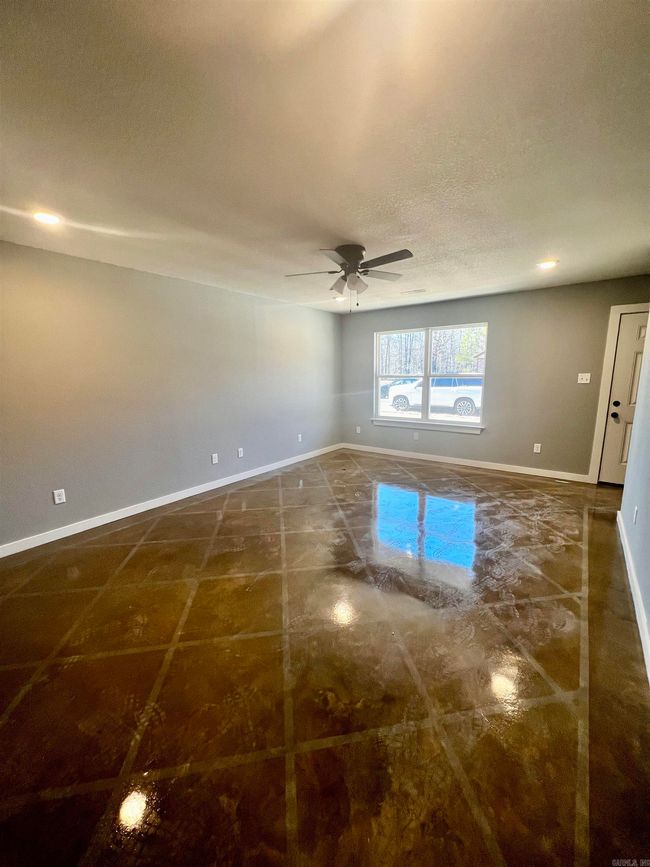 233 Iris, House other with 4 bedrooms, 2 bathrooms and null parking in Benton AR | Image 6