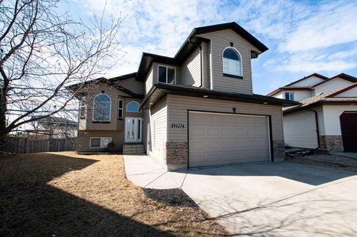 12702 88 A Street, Home with 5 bedrooms, 3 bathrooms and 4 parking in Grande Prairie AB | Card Image