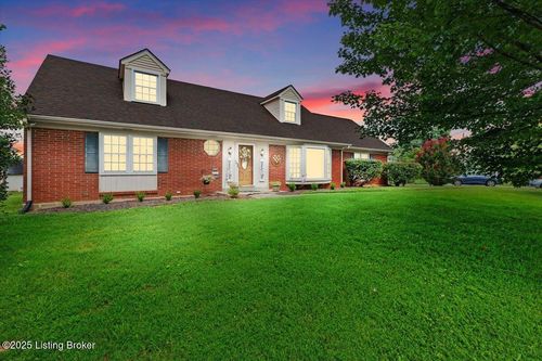 6516 Ridge Cliff Rd, Louisville, KY, 40228-1344 | Card Image