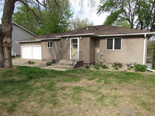 1404 Lucia Avenue, Fairmont, MN, 56031 | Card Image
