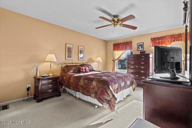 18 Sweetbriar Trl, House other with 4 bedrooms, 3 bathrooms and null parking in Howell NJ | Image 20