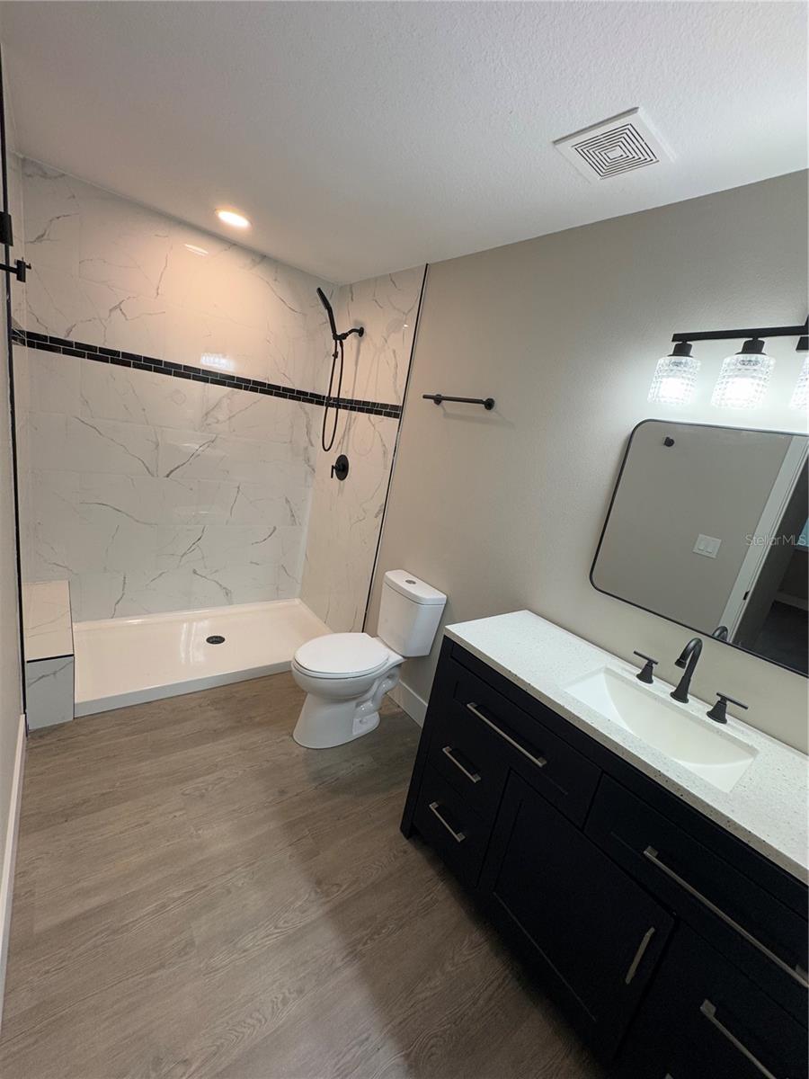 Residential Lease in ST PETERSBURG