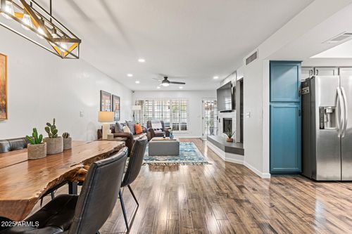 1096-7800 E Lincoln Dr, Scottsdale, AZ, 85250-7927 | Card Image