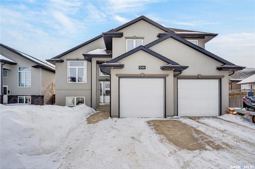 606 Hargreaves Lane, Saskatoon, SK, S7R0H7 | Card Image
