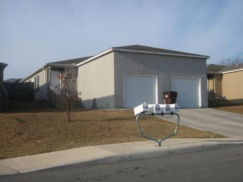 7335 Golf Vista Blvd, San Antonio, TX, 78244-2157 | Card Image