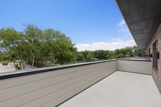 201 Morningside Dr, Townhouse with 3 bedrooms, 5 bathrooms and null parking in Roanoke TX | Image 32