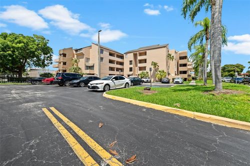 apt-b404-10500 Sw 108th Ave, Miami, FL, 33176-8608 | Card Image