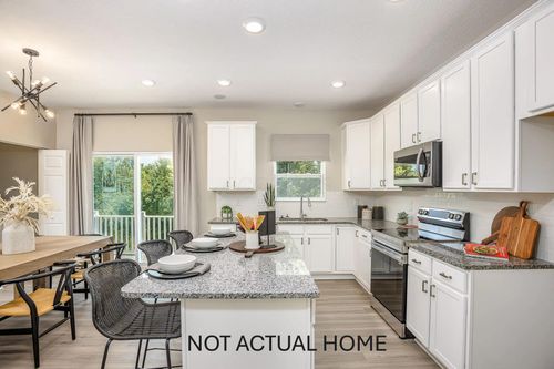 133 Dusky Willow Dr, Etna, OH, 43068-6105 | Card Image