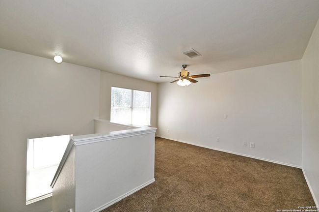 9042 Twinceek Farm, House other with 3 bedrooms, 3 bathrooms and null parking in Converse TX | Image 25