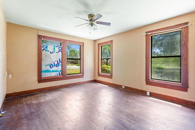800 N Woods St, House other with 2 bedrooms, 1 bathrooms and null parking in Sherman TX | Image 21
