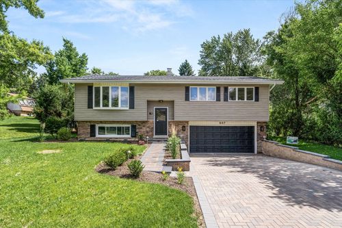 807 Division St, Lisle, IL, 60532-2249 | Card Image