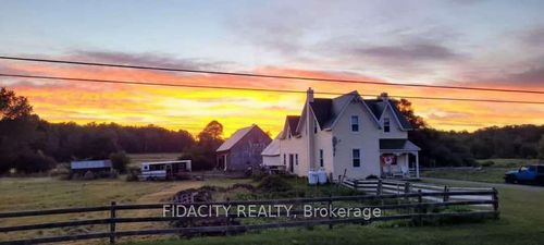 5046 Carp Rd, Kinburn, ON, K0A2H0 | Card Image