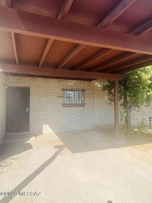 302 W Lee St, Tucson, AZ, 85705-6567 | Card Image