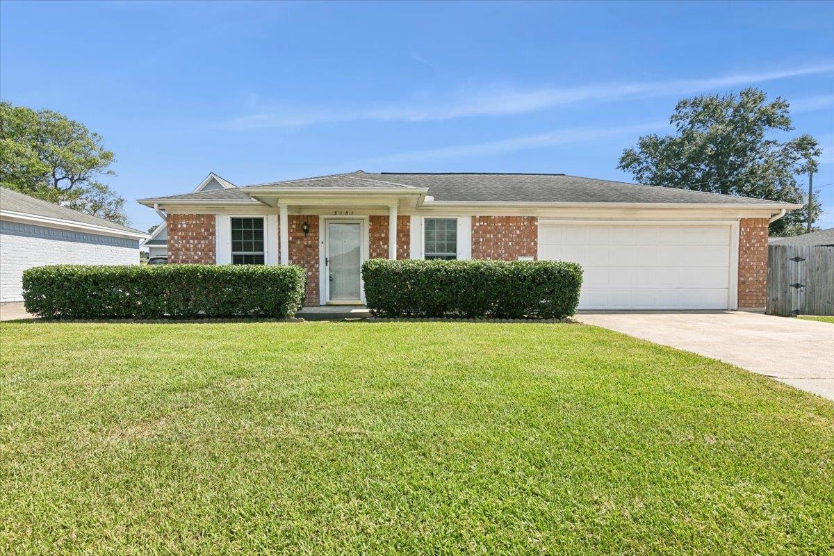 Merriman St, Port Neches, TX 77651