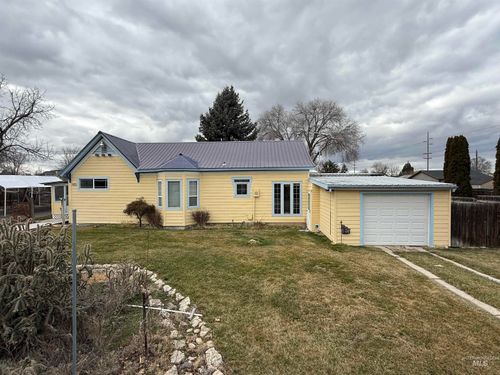 1415/1411 S Fern St, Nampa, ID, 83686-7415 | Card Image