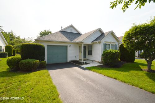 2654 Meadow Lake Dr, Toms River, NJ, 08755-2533 | Card Image