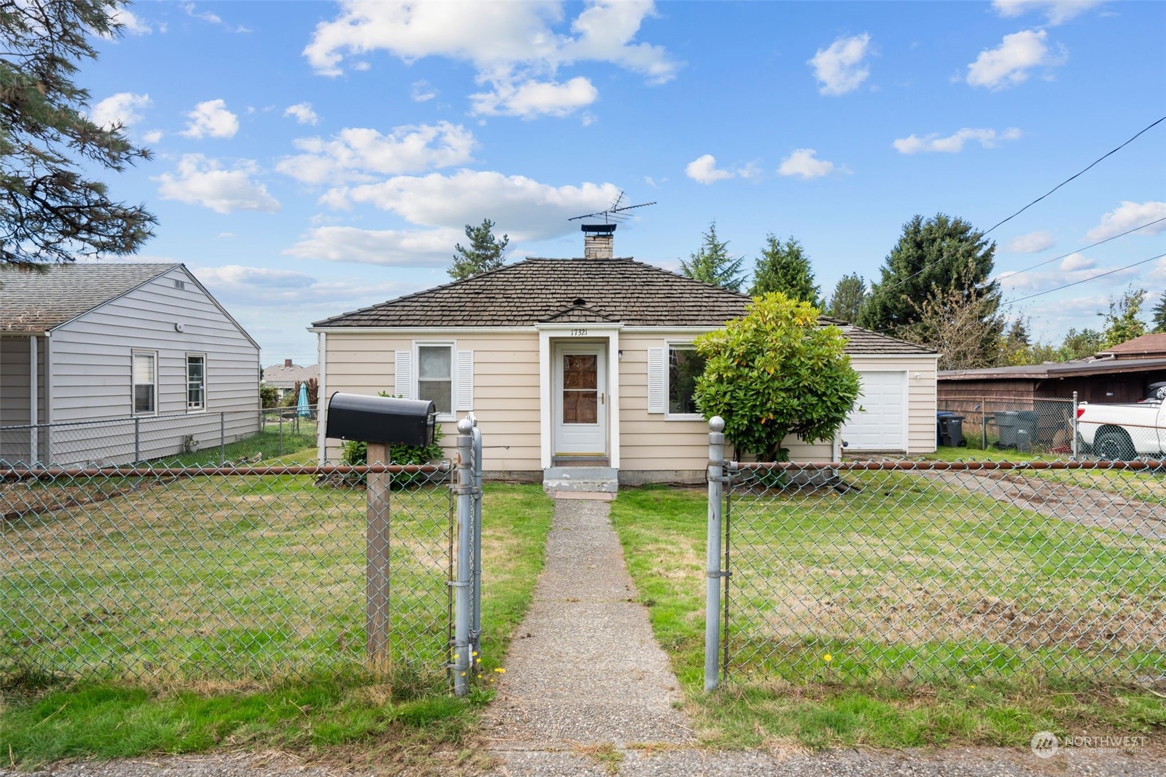 34th Ave, Seatac, WA 98188