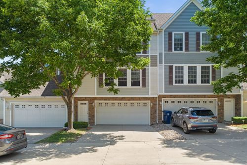 4305 154th St, Urbandale, IA, 50323-1925 | Card Image