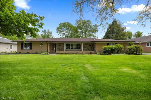 304 Cedar Brook Lane, Sandusky, OH, 44870 | Card Image