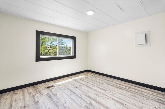 12205 Perry St, Home with 3 bedrooms, 2 bathrooms and 2 parking in Broomfield CO | Image 9