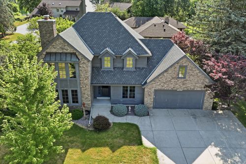 W131S7576 Cheviot Rd, Muskego, WI, 53150-4047 | Card Image