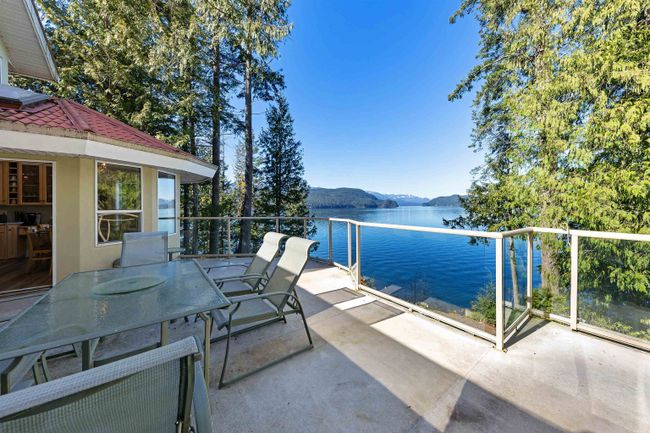 7209 Rockwell Drive, House other with 6 bedrooms, 4 bathrooms and 6 parking in Harrison Hot Springs BC | Image 19