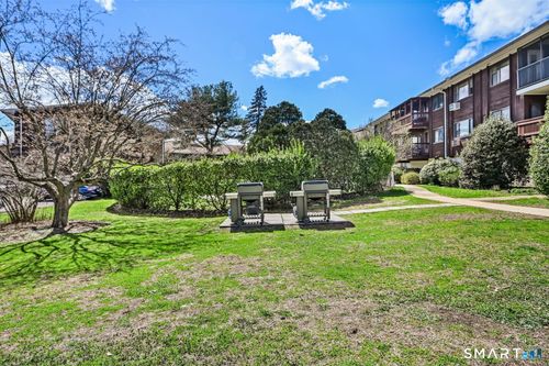 apt-5-154 Cold Spring Rd, Stamford, CT, 06905-4200 | Card Image