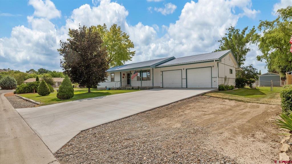 Oakland Rd, Montrose, CO 81403