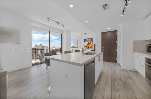 apt-1903-999 Sw 1st Ave, Miami, FL, 33130-3456 | Card Image