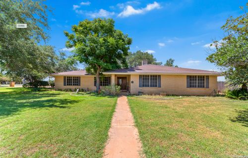 198 Encino Dr, Pearsall, TX, 78061-3912 | Card Image