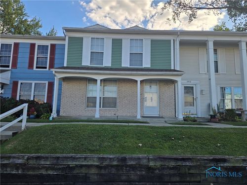 7-4420 Rose Garden Dr, Toledo, OH, 43623-3424 | Card Image